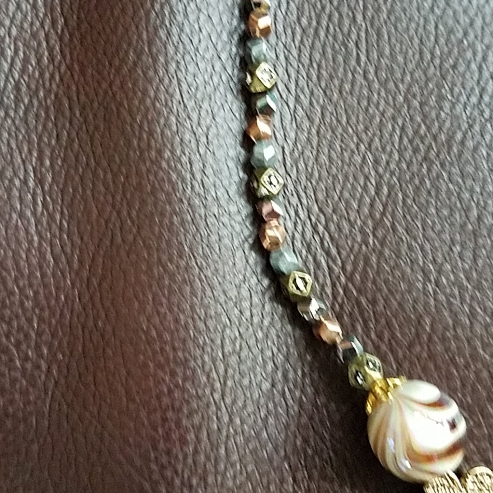 Necklace - Picture 4 of 4